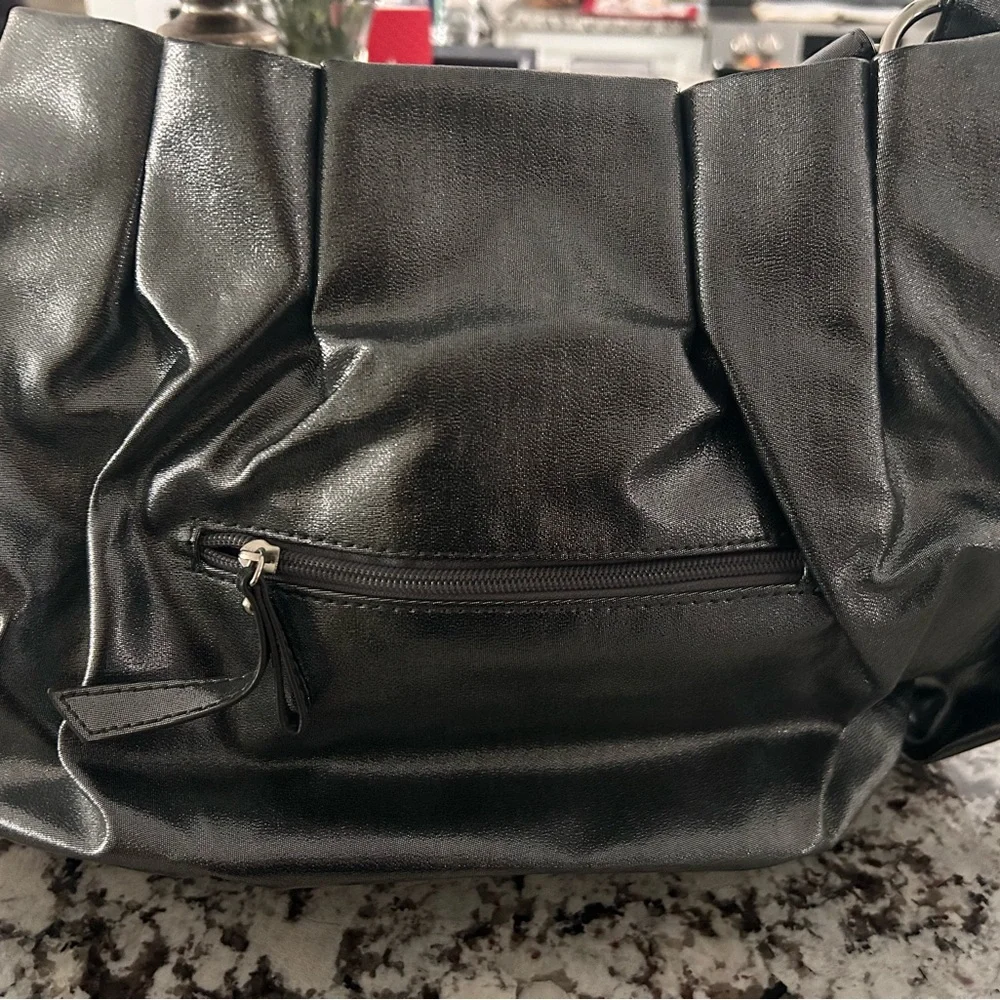 Elle Silver Metallic Bow Purse - Picture 4 of 6